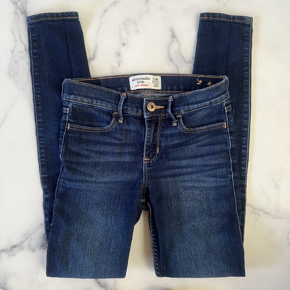Abercrombie Kids Super Skinny Jeans, Dark Wash, Size 11/12 Slim